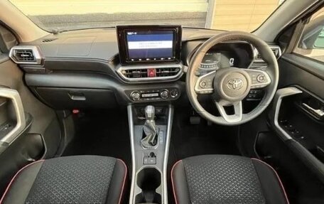 Toyota Raize I, 2023 год, 1 150 000 рублей, 11 фотография