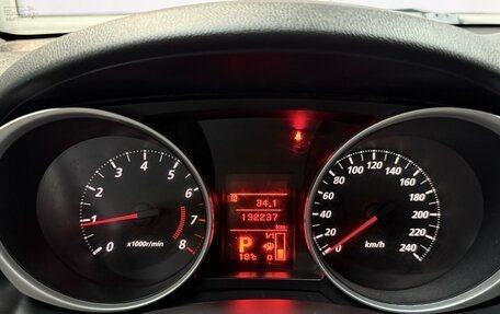 Mitsubishi ASX I рестайлинг, 2012 год, 985 000 рублей, 22 фотография