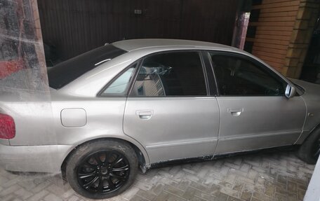 Audi A4, 1998 год, 500 000 рублей, 5 фотография