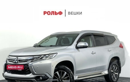 Mitsubishi Pajero Sport III рестайлинг, 2018 год, 3 097 000 рублей, 2 фотография