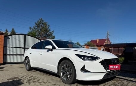Hyundai Sonata VIII, 2020 год, 2 200 000 рублей, 2 фотография
