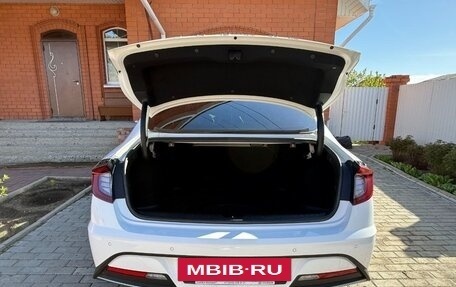 Hyundai Sonata VIII, 2020 год, 2 200 000 рублей, 8 фотография
