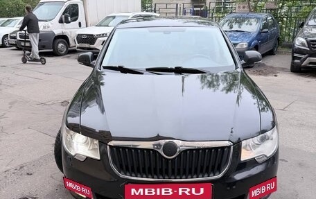 Skoda Superb III рестайлинг, 2012 год, 1 100 000 рублей, 5 фотография