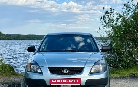 KIA Rio II, 2006 год, 450 000 рублей, 2 фотография