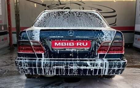 Mercedes-Benz E-Класс, 1997 год, 425 000 рублей, 28 фотография