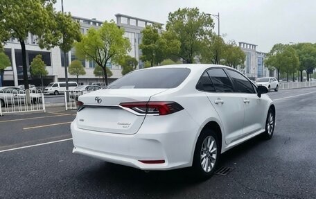 Toyota Corolla, 2023 год, 1 600 000 рублей, 3 фотография