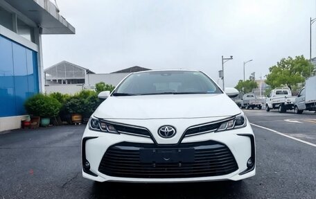 Toyota Corolla, 2023 год, 1 600 000 рублей, 2 фотография