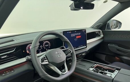 Volkswagen Teramont, 2026 год, 6 570 000 рублей, 9 фотография