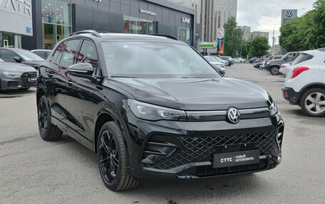 Volkswagen Tiguan, 2026 год, 4 800 000 рублей, 3 фотография