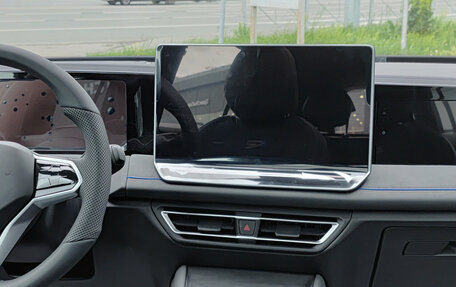 Volkswagen Tiguan, 2026 год, 4 800 000 рублей, 15 фотография