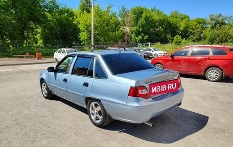 Daewoo Nexia I рестайлинг, 2011 год, 200 000 рублей, 3 фотография