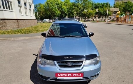Daewoo Nexia I рестайлинг, 2011 год, 200 000 рублей, 9 фотография