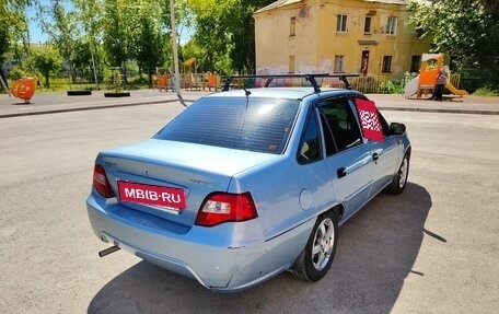 Daewoo Nexia I рестайлинг, 2011 год, 200 000 рублей, 5 фотография