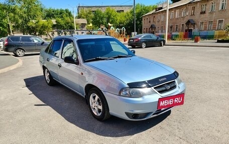 Daewoo Nexia I рестайлинг, 2011 год, 200 000 рублей, 8 фотография