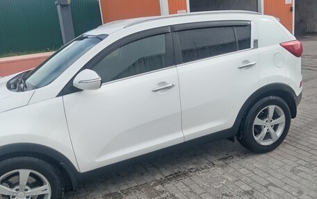 KIA Sportage III, 2014 год, 1 050 000 рублей, 2 фотография
