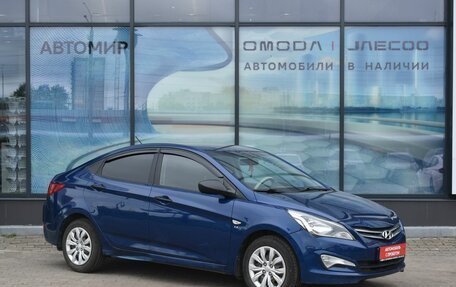 Hyundai Solaris II рестайлинг, 2015 год, 870 000 рублей, 3 фотография