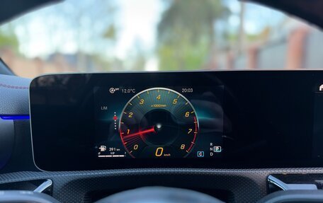 Mercedes-Benz CLA, 2019 год, 2 200 000 рублей, 18 фотография