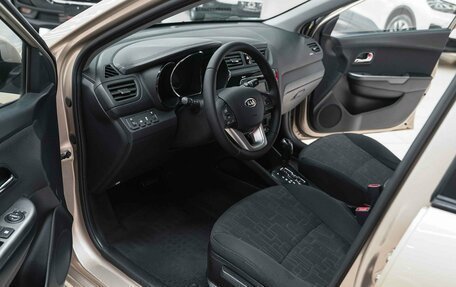 KIA Rio III рестайлинг, 2012 год, 820 000 рублей, 6 фотография