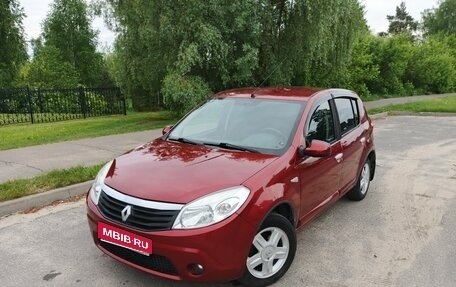 Renault Sandero I, 2010 год, 520 000 рублей, 1 фотография