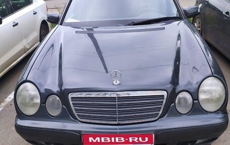 Mercedes-Benz E-Класс, 1999 год, 480 000 рублей, 1 фотография