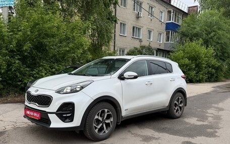 KIA Sportage IV рестайлинг, 2019 год, 2 400 000 рублей, 1 фотография
