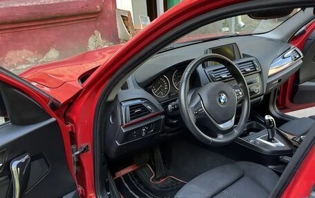 BMW 1 серия, 2013 год, 1 050 000 рублей, 12 фотография