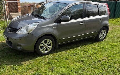 Nissan Note II рестайлинг, 2011 год, 690 000 рублей, 3 фотография