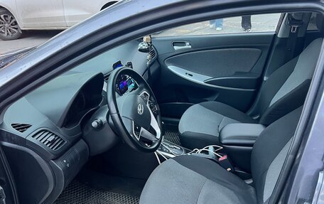 Hyundai Solaris II рестайлинг, 2012 год, 820 000 рублей, 8 фотография