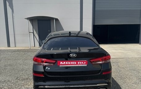 KIA K5 II, 2018 год, 1 755 000 рублей, 7 фотография