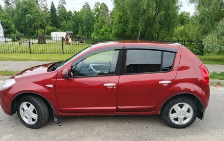Renault Sandero I, 2010 год, 520 000 рублей, 2 фотография