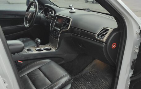Jeep Grand Cherokee, 2013 год, 2 500 000 рублей, 8 фотография