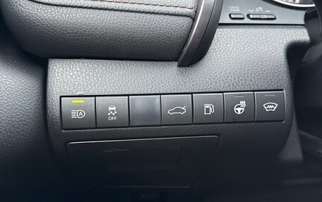 Toyota Camry, 2018 год, 2 850 000 рублей, 12 фотография
