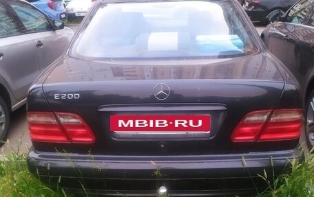 Mercedes-Benz E-Класс, 1999 год, 480 000 рублей, 4 фотография