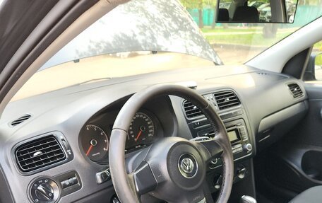 Volkswagen Polo VI (EU Market), 2011 год, 690 000 рублей, 15 фотография