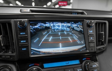 Toyota RAV4, 2019 год, 3 300 000 рублей, 19 фотография