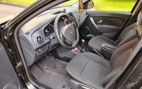 Renault Logan II, 2015 год, 649 000 рублей, 13 фотография