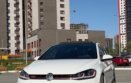 Volkswagen Golf GTI VII, 2017 год, 2 750 000 рублей, 4 фотография