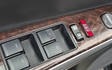 Toyota Camry, 2017 год, 1 850 000 рублей, 8 фотография