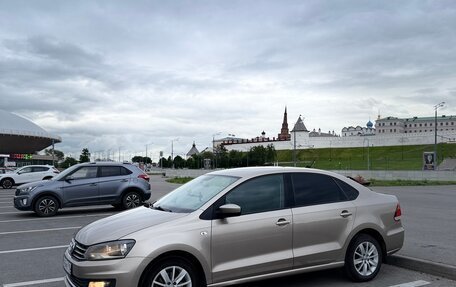 Volkswagen Polo VI (EU Market), 2017 год, 1 600 000 рублей, 2 фотография