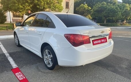 Chevrolet Cruze II, 2011 год, 650 000 рублей, 4 фотография