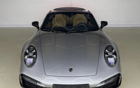 Porsche 911, 2023 год, 28 500 000 рублей, 10 фотография