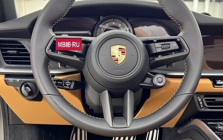 Porsche 911, 2023 год, 28 500 000 рублей, 22 фотография