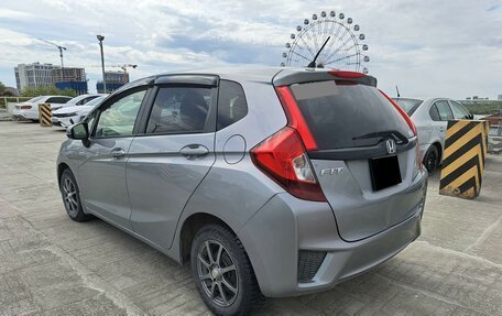 Honda Fit III, 2014 год, 910 000 рублей, 6 фотография
