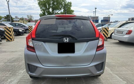 Honda Fit III, 2014 год, 910 000 рублей, 5 фотография
