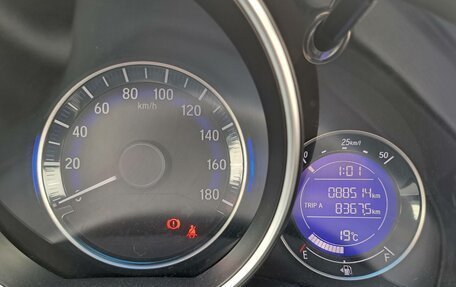 Honda Fit III, 2014 год, 910 000 рублей, 8 фотография
