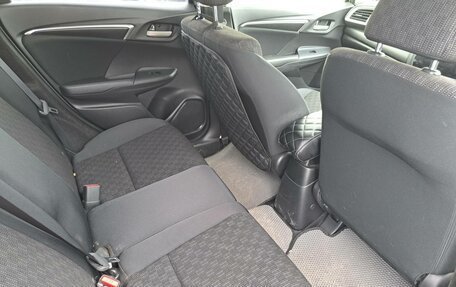 Honda Fit III, 2014 год, 910 000 рублей, 14 фотография