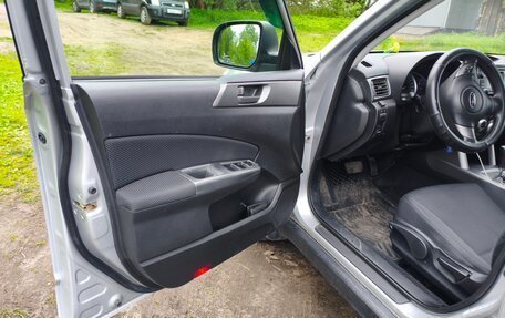 Subaru Forester, 2011 год, 1 090 000 рублей, 2 фотография