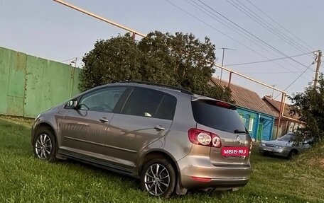 Volkswagen Golf Plus II, 2010 год, 1 050 000 рублей, 22 фотография