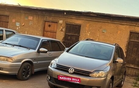 Volkswagen Golf Plus II, 2010 год, 1 050 000 рублей, 25 фотография