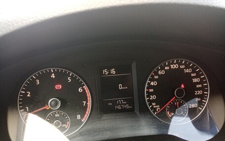 Volkswagen Jetta VI, 2012 год, 1 000 000 рублей, 10 фотография